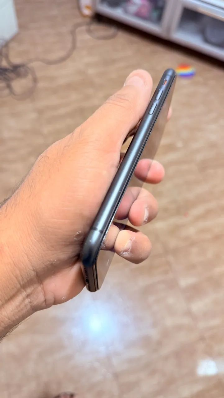 iPhone 11 64GB - Foto 2