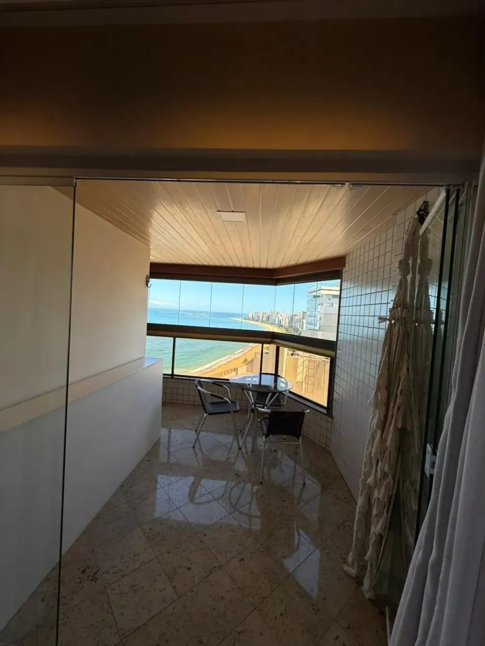 Seu Quarto e sala na Orla da Praia da Costa! - Foto 2