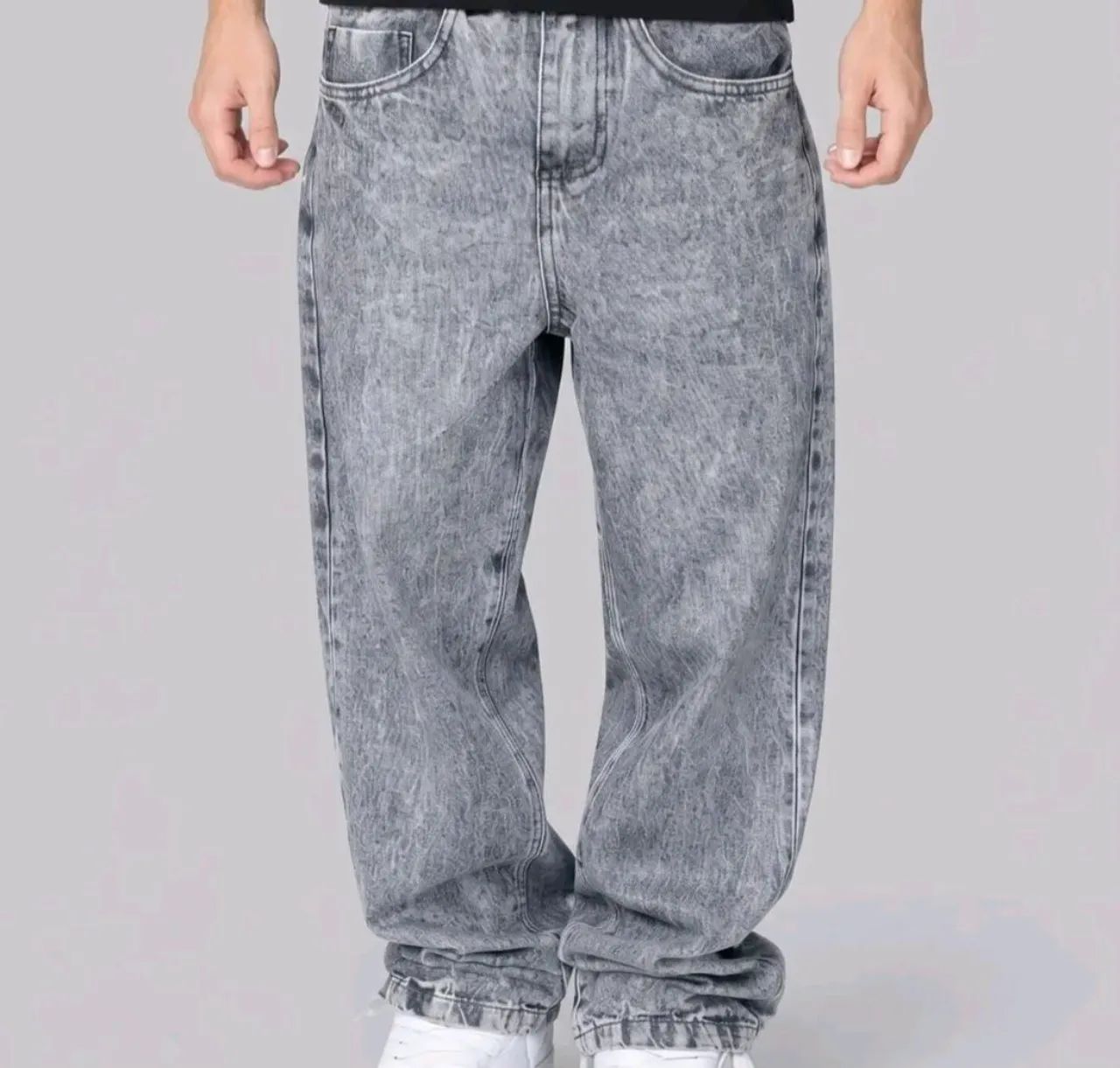 Calça baggy grafityo cinza