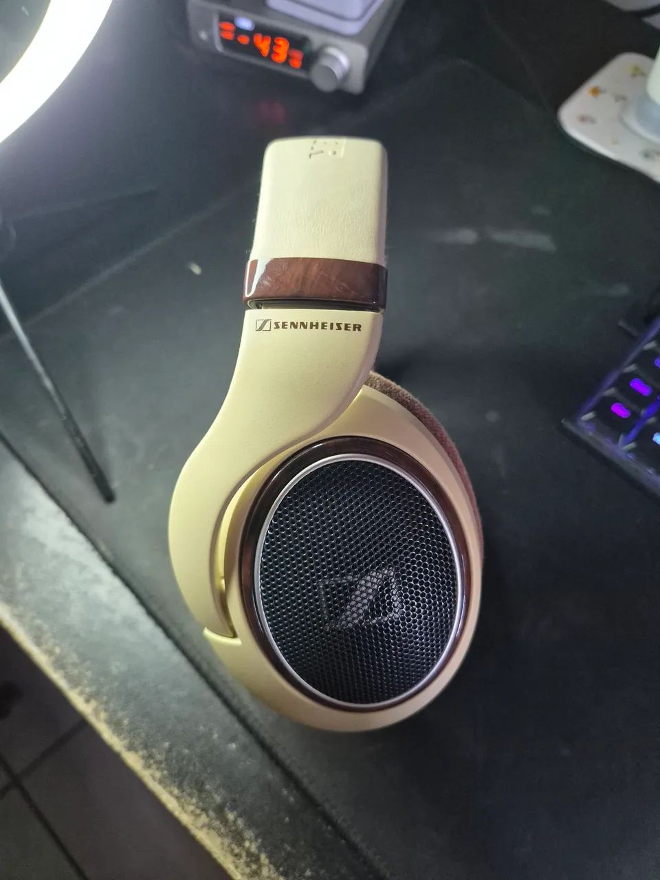 Sennheiser HD 598 Ivory usado