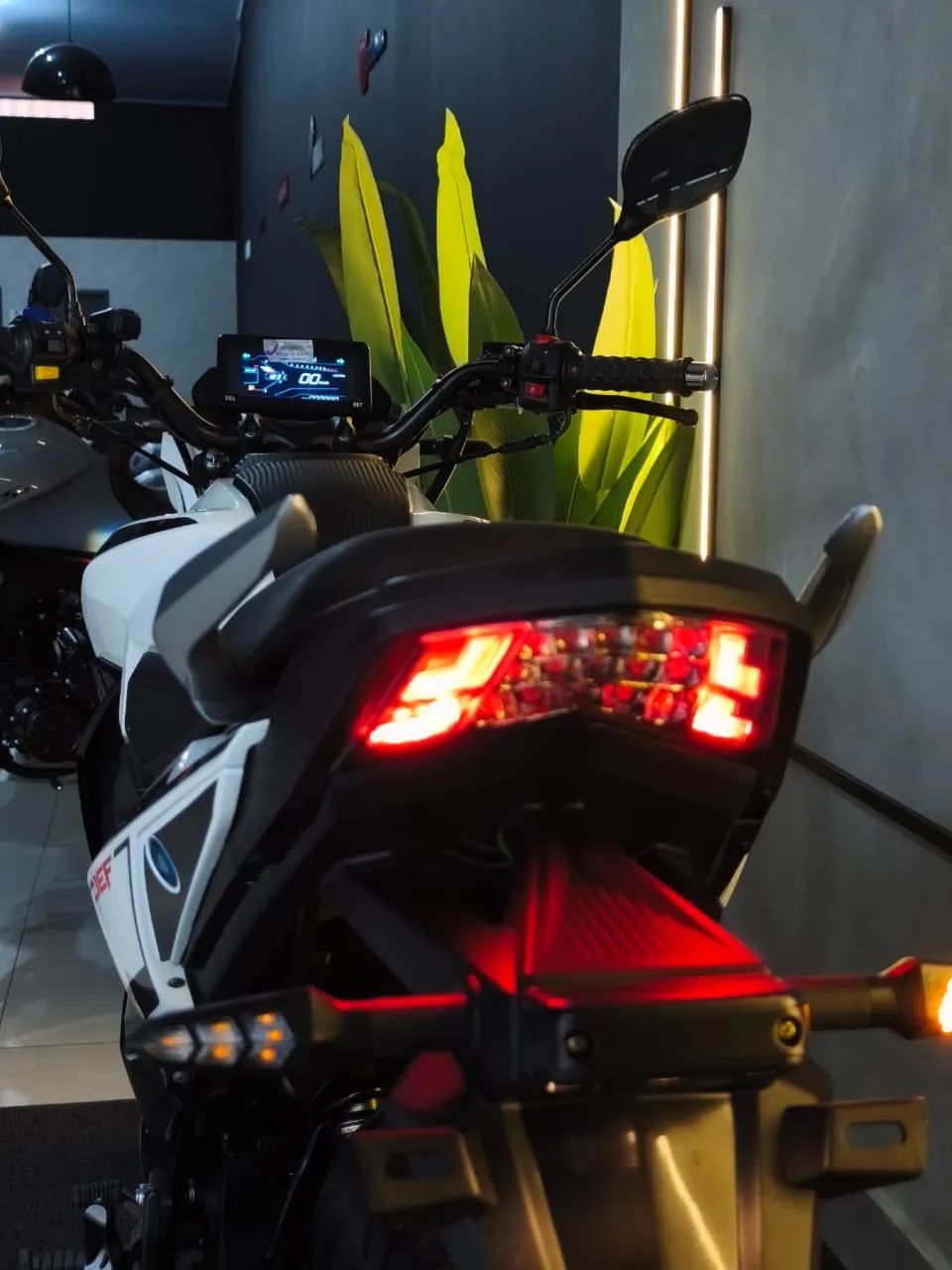 ? SHINERAY NEW JET 150 0KM ? - Foto 3