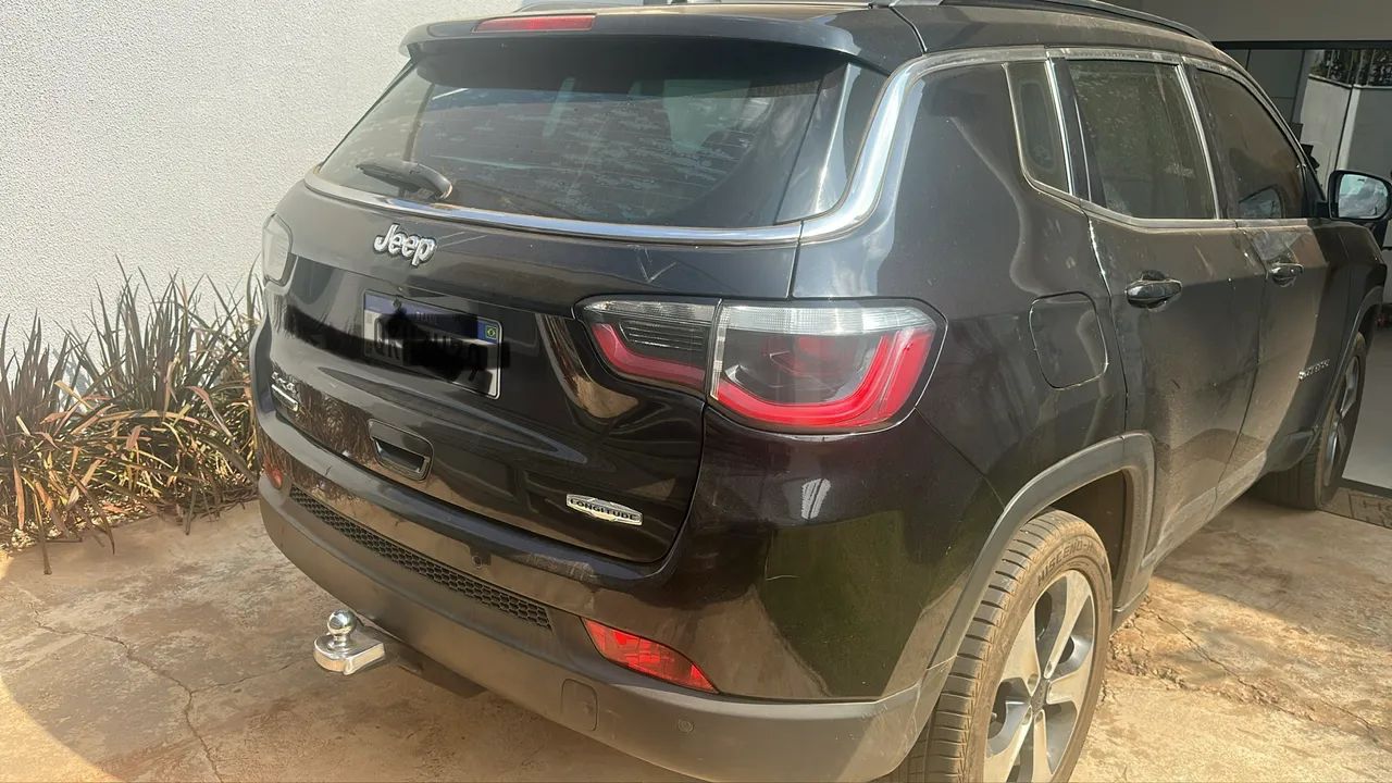 Jeep Compass Longitude 2.0 4X4 Dies. 16V Aut. 2018 - Foto 2