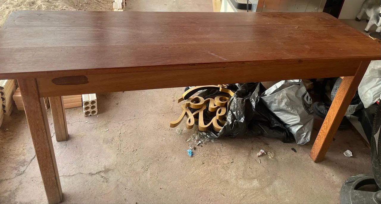 Mesa de madeira 