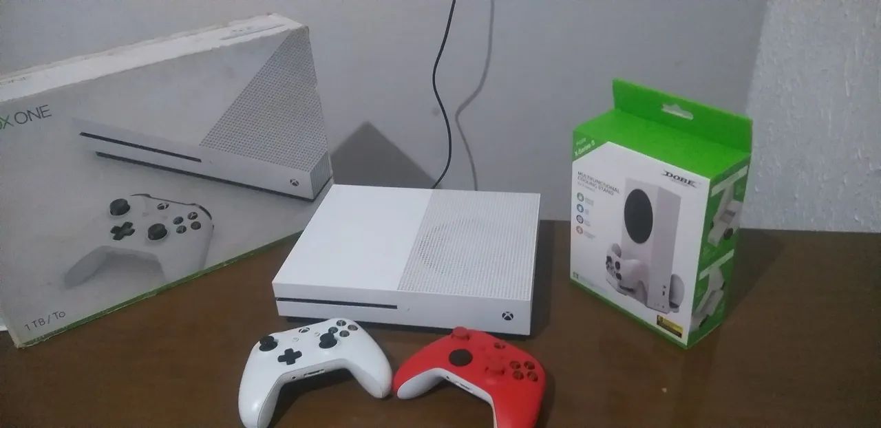 XBOX ONE + ACESSÓRIOS  - Foto 2