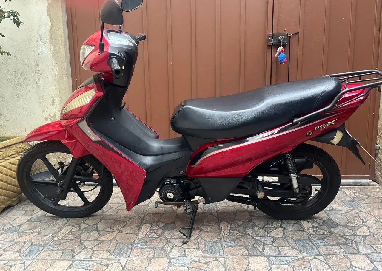 Vendo cinquentinha conservada de mulher  - Foto 3