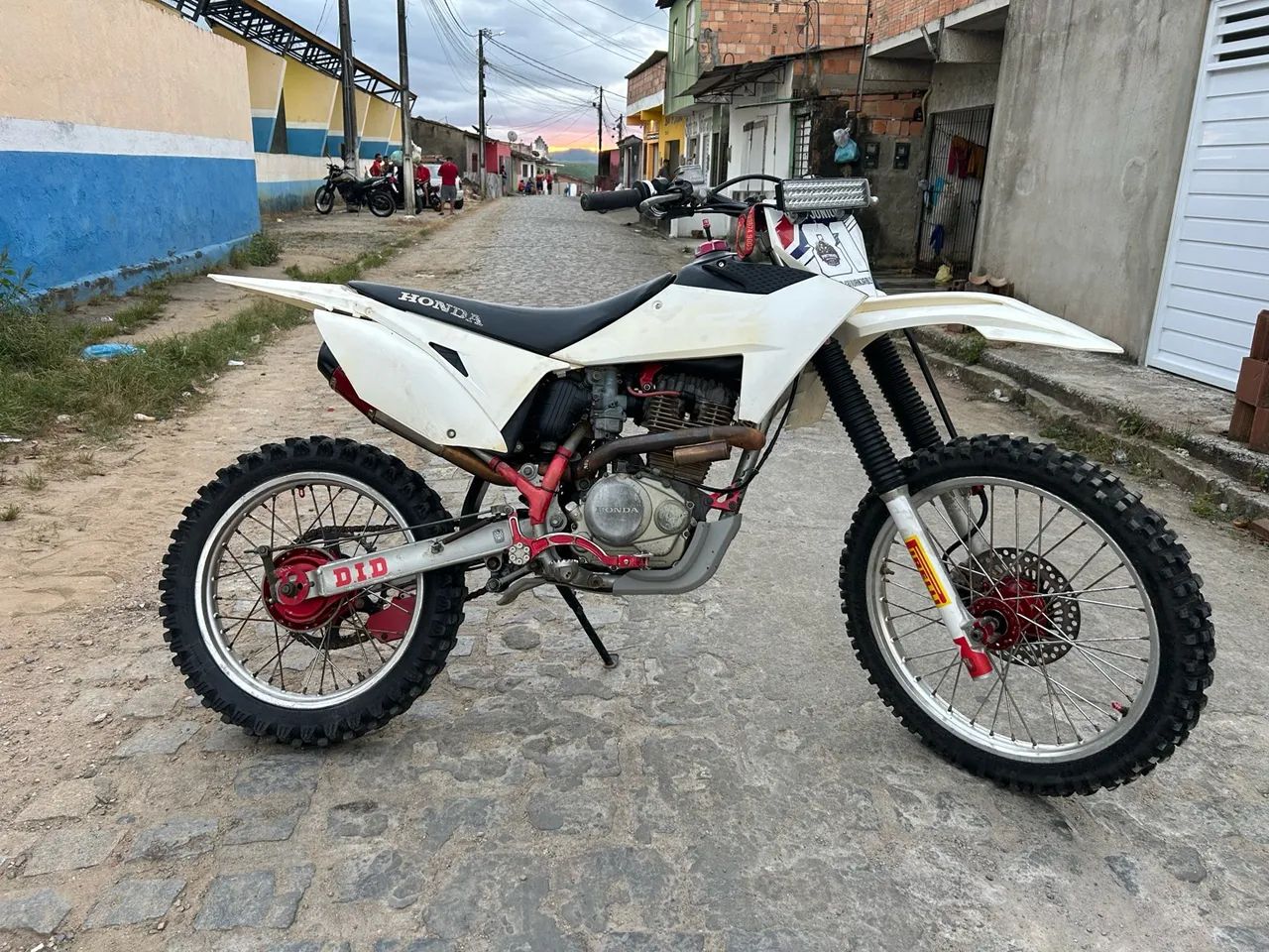 HONDA CRF 230F 2019 - Foto 2