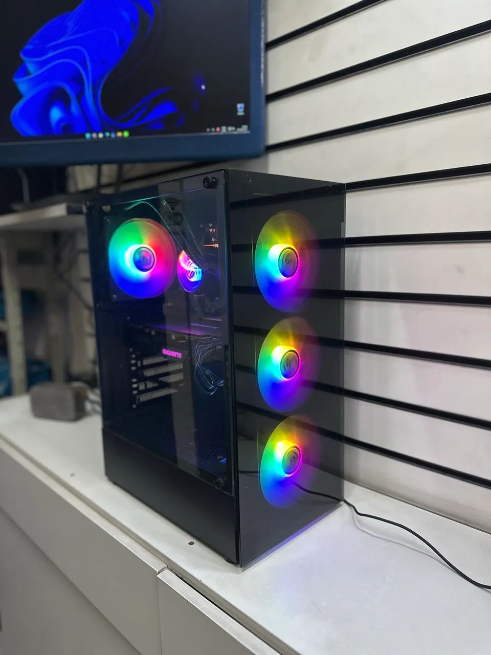 PC GAMER RX5700