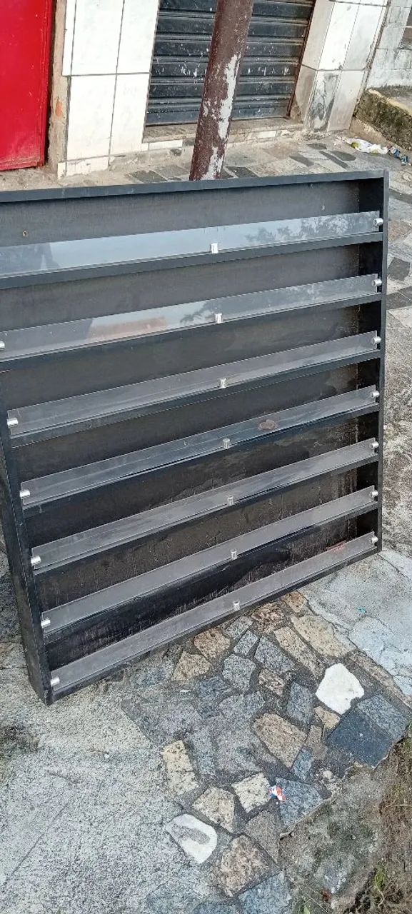 ? EXPOSITOR DE ESMALTES - ORGANIZAÇÃO E DESTAQUE ?