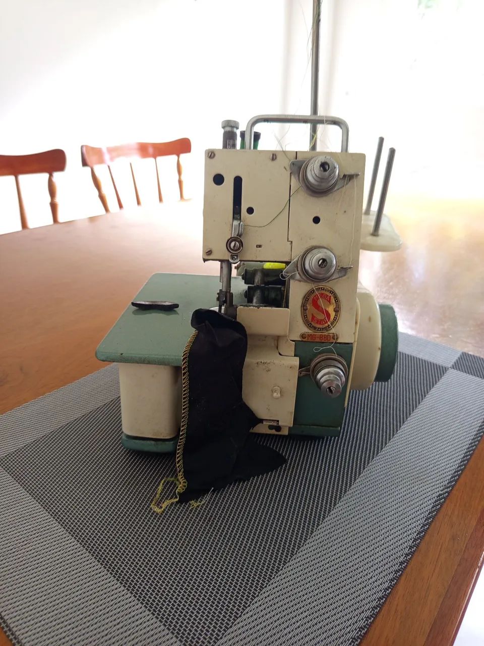 Singer Overlock Machine65573835607299122