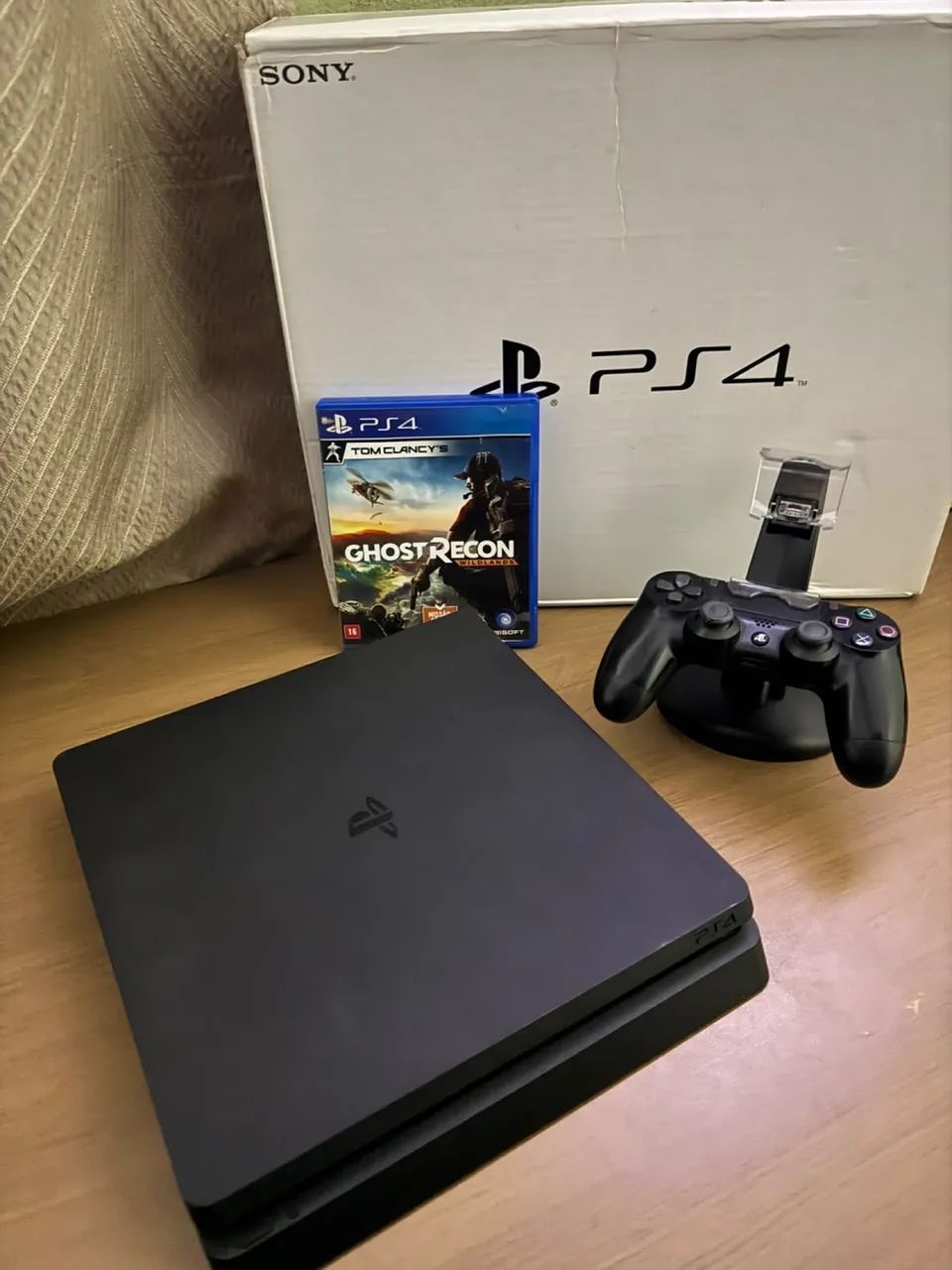 Ps4 slim 