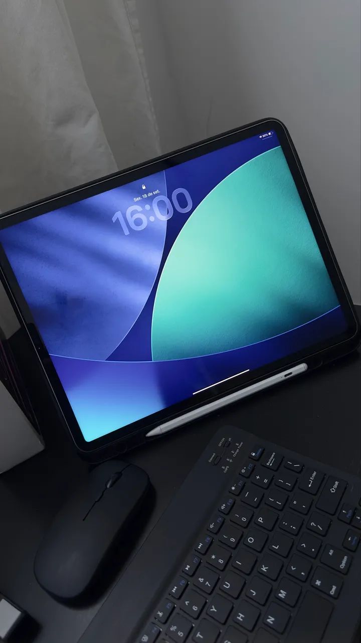 iPad Pro 12.9 M2 6ª Geração 128GB + Caixa - Foto 2