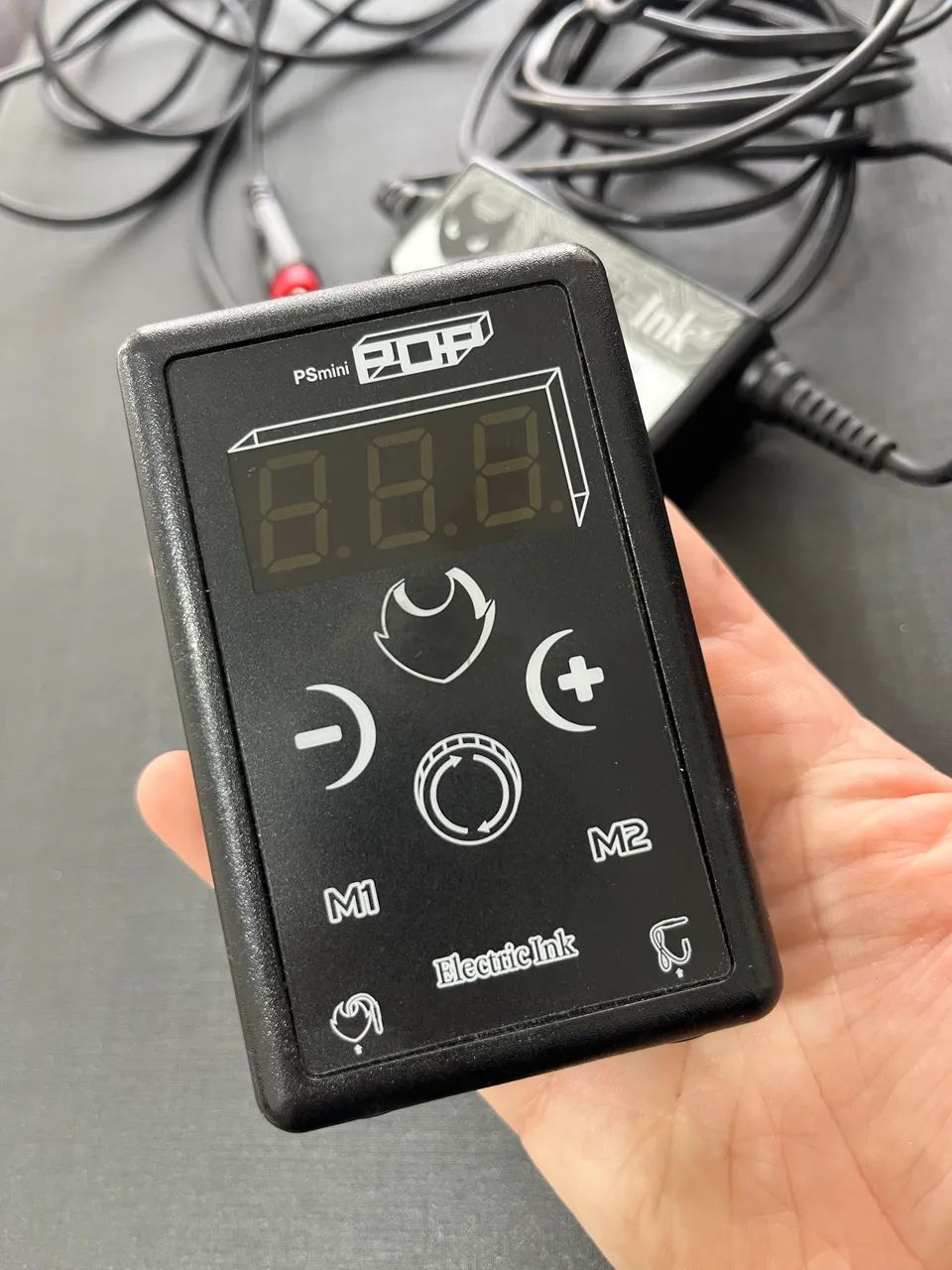 Fonte de tatuagem PS Mini pop electric ink