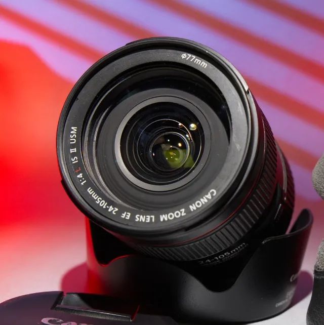 Lente Canon Serie L 24-105 (modelo 2)  - Foto 4