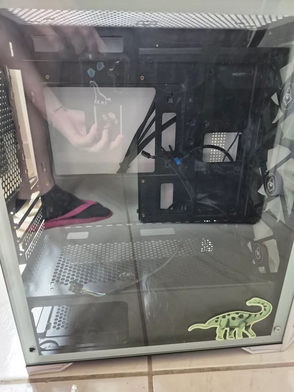 Vende-se gabinete gamer  - Foto 3