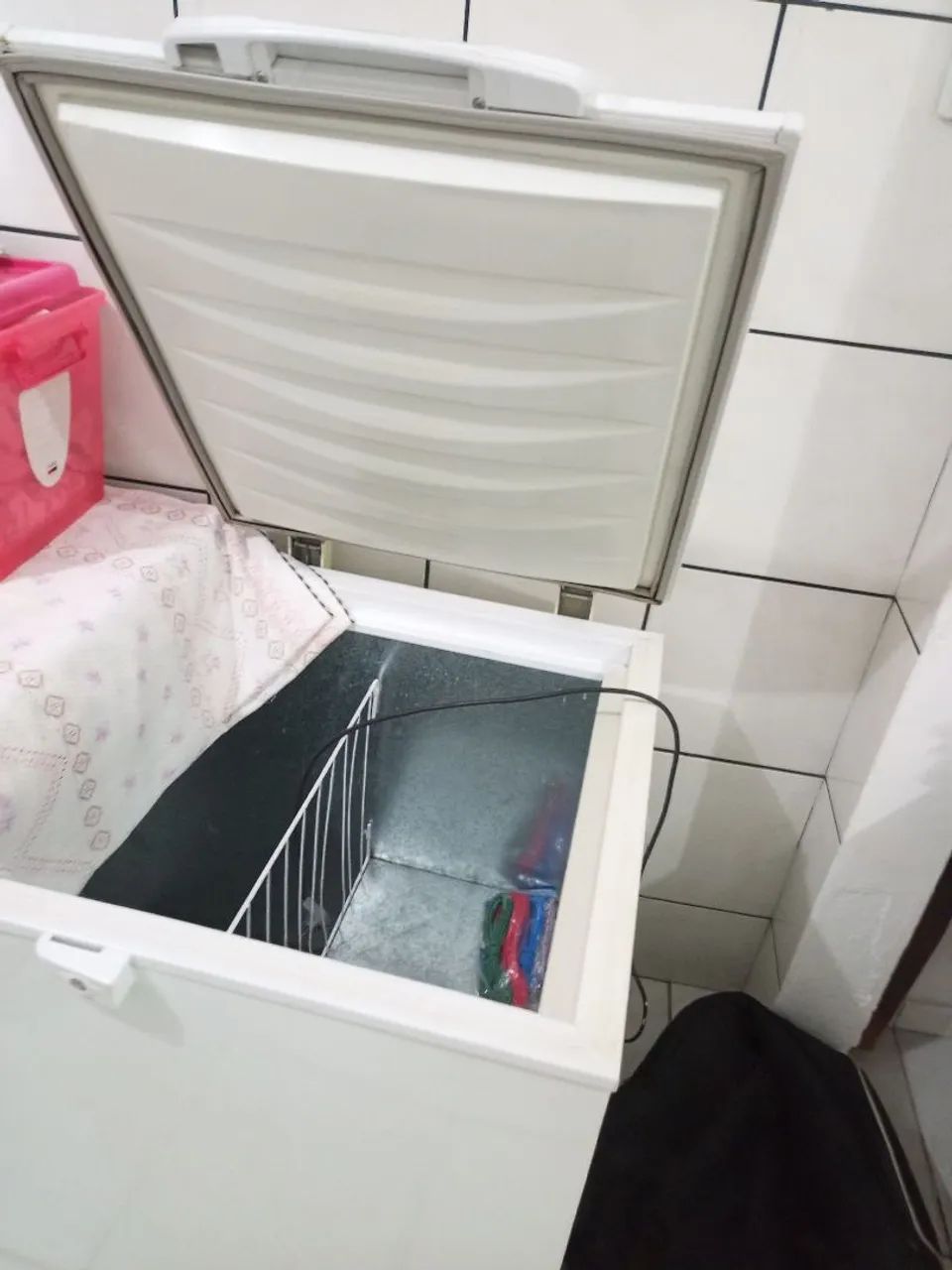 Freezer horizontal H400 Electrolux  - Foto 4