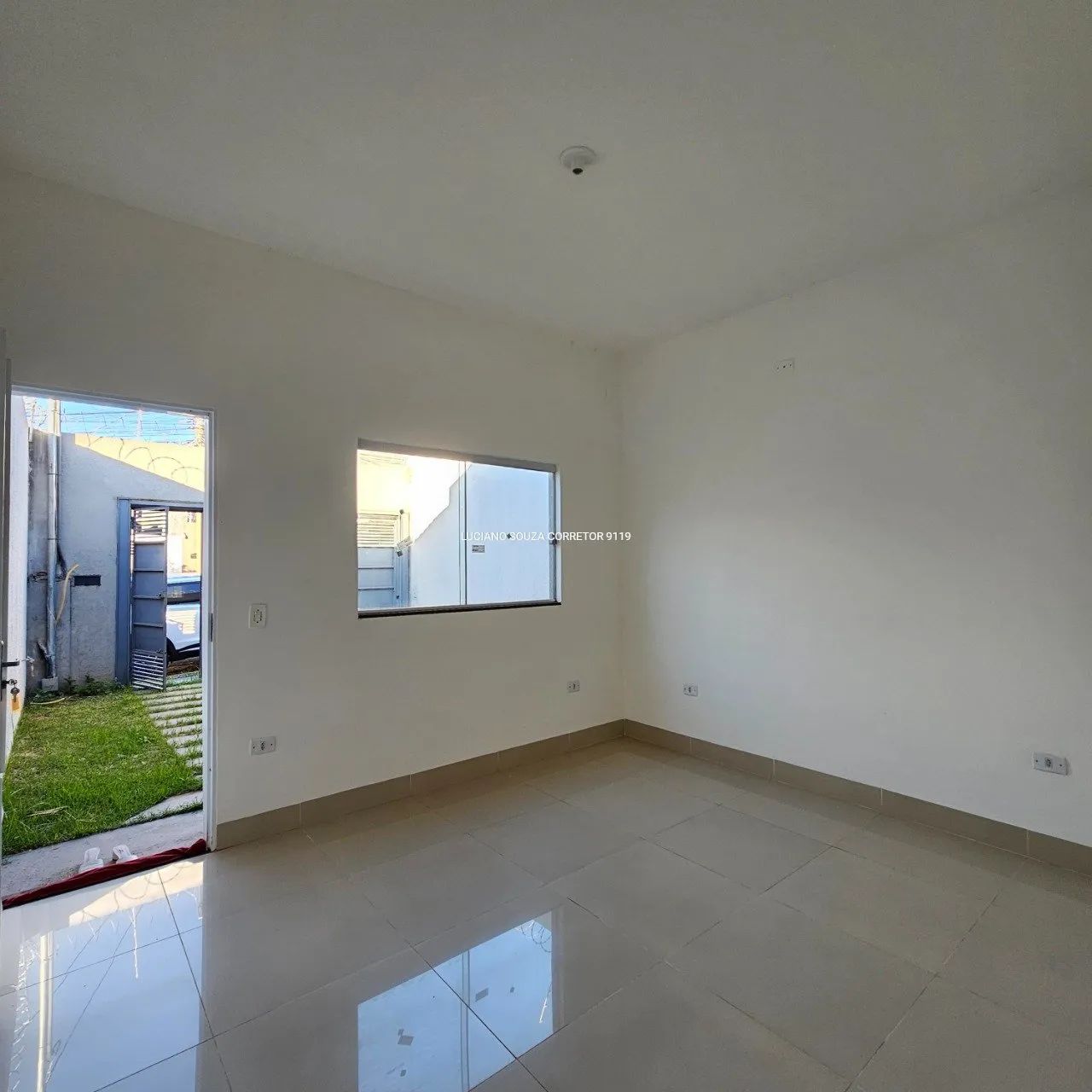 Casa com suíte bem localizada! - Foto 3
