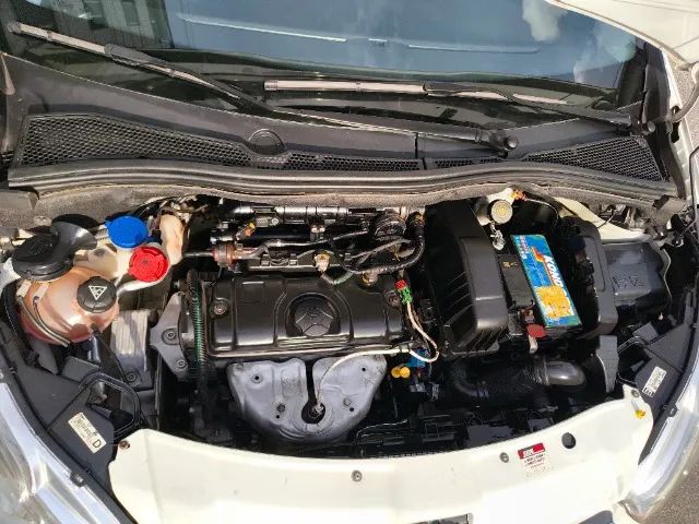 Peugeot 208 Active/active Pack 1.5 Flex 8V 5P 2014 - Foto 3