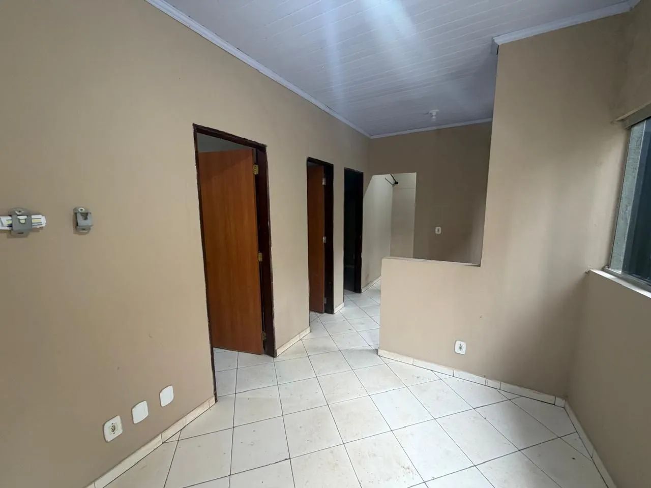 Excelente apartamento térreo 2/4 na 309 de Samambaia