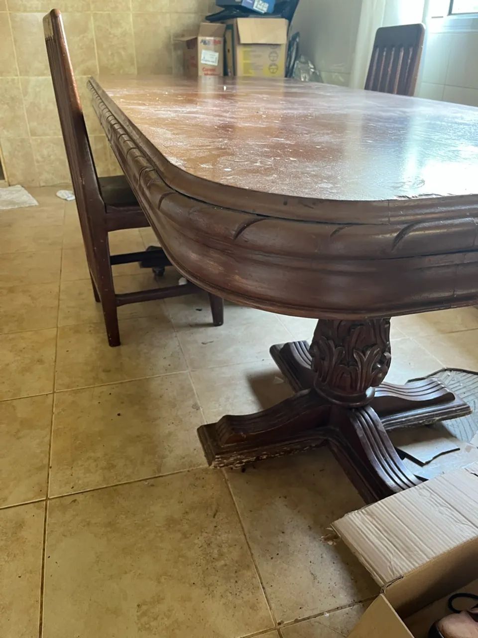Mesa madeira de lei com 6 cadeiras  - Foto 4