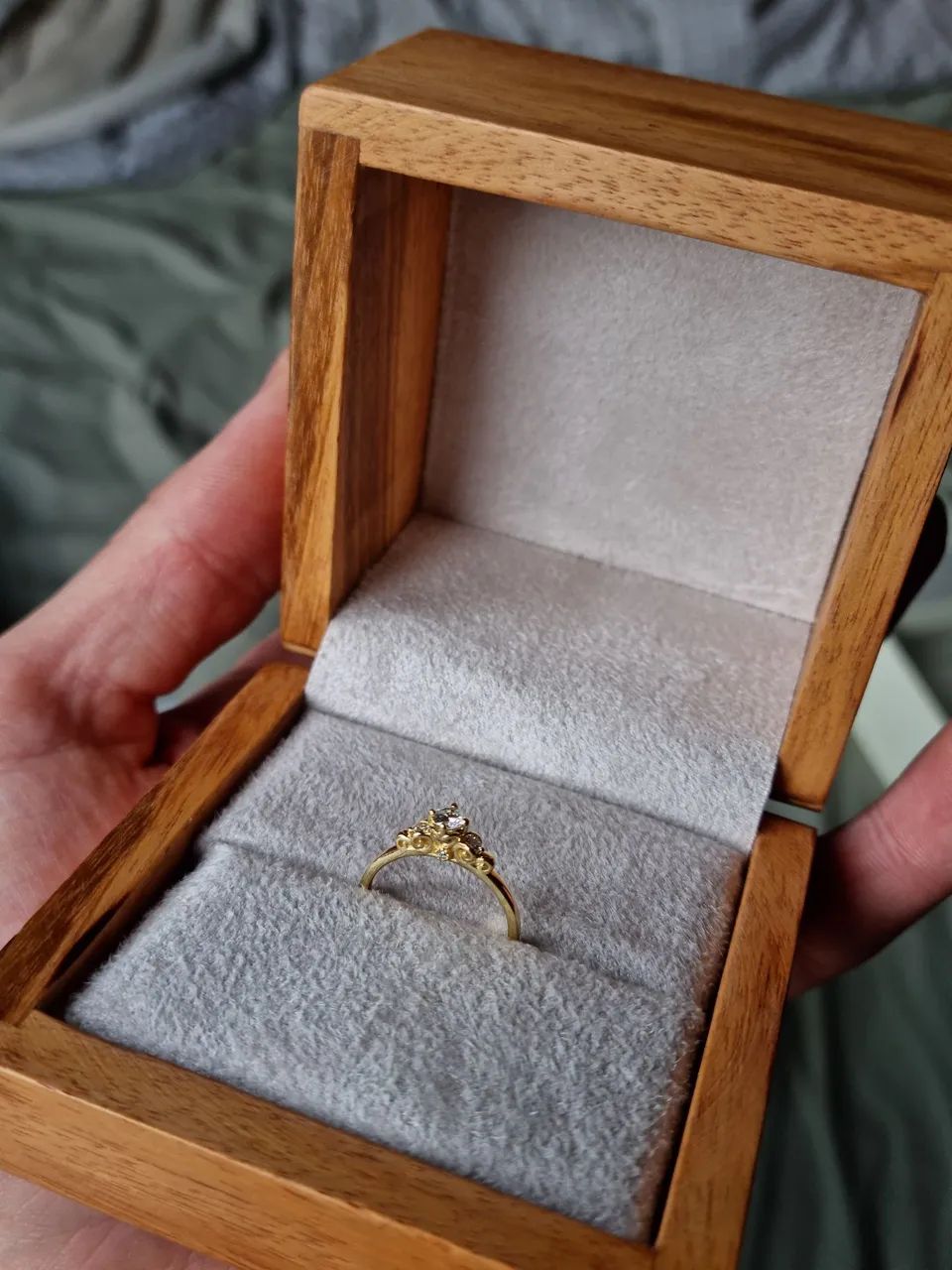 Anel Noivado Liebe Poesie Ouro 18k Diamantes  - Foto 5