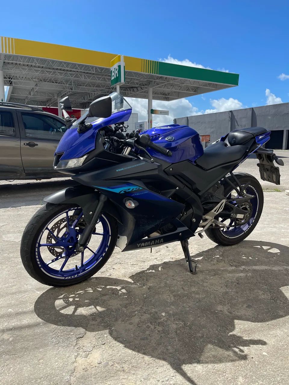 Yamaha R15 - Foto 2