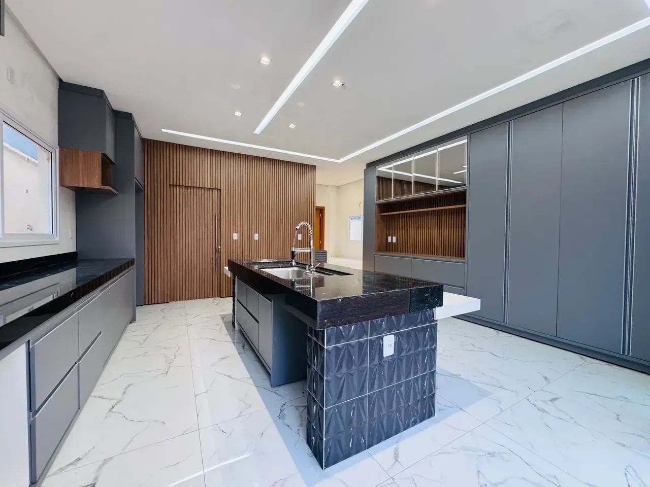 casa térrea 5 suítes | na 205 sul - Foto 5
