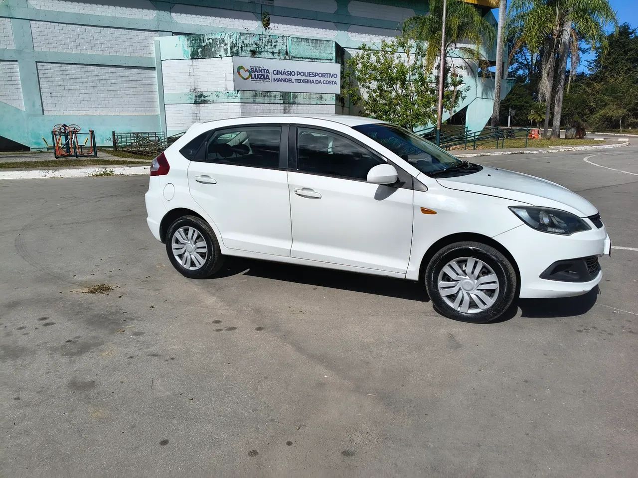Chery Celer Hatch 1.5 16V Flex 5P 2015 - Foto 4