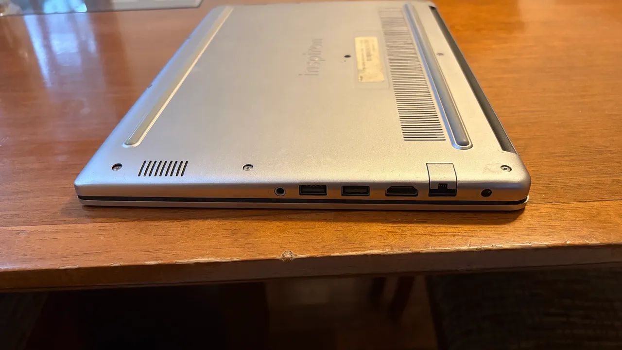 VENDO NOTEBOOK INSPIRON i7 7Gn - Foto 3