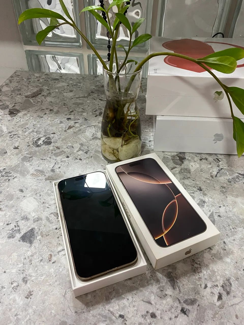 iPhone 16 pro Max 256gb - Foto 2