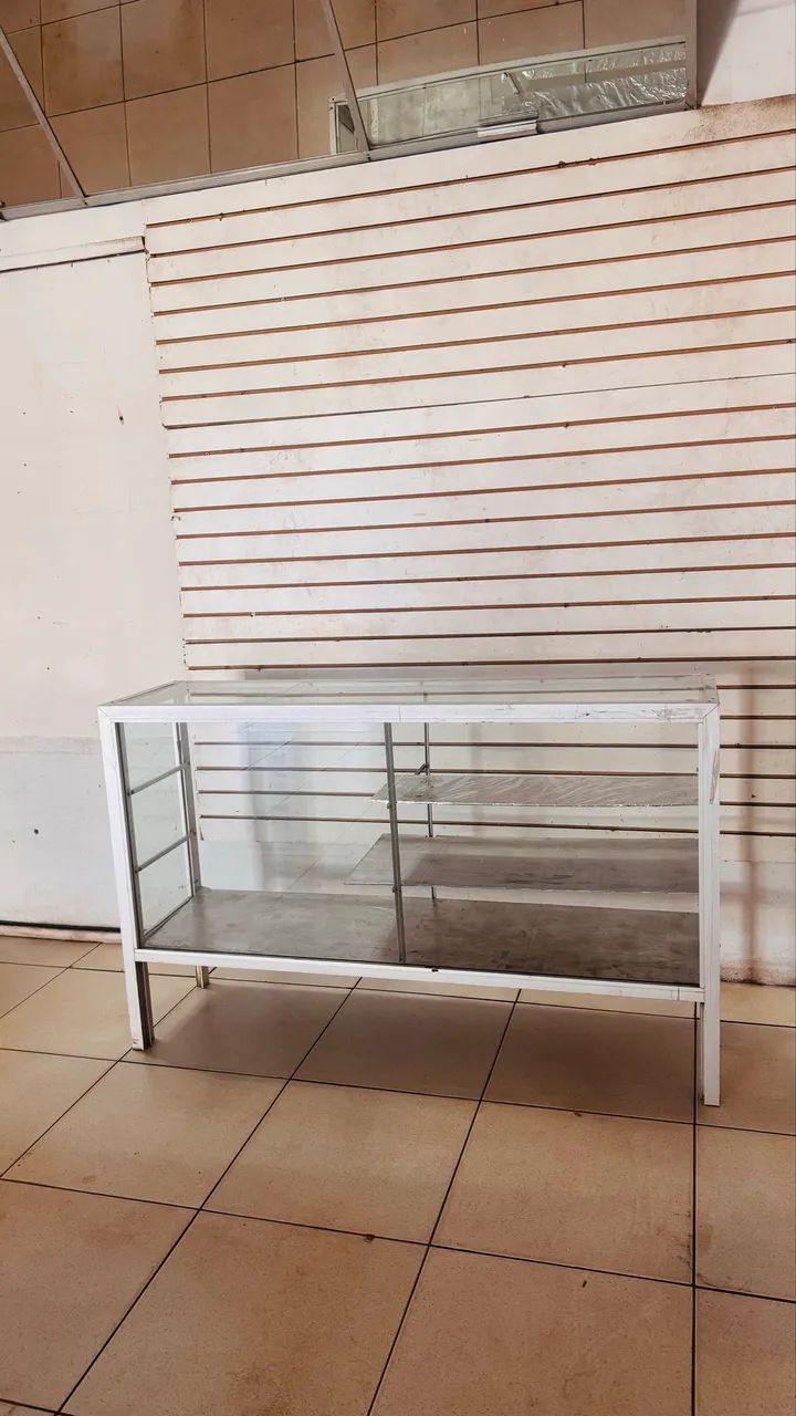 Vitrine de vidro e alumínio 100 - Foto 2