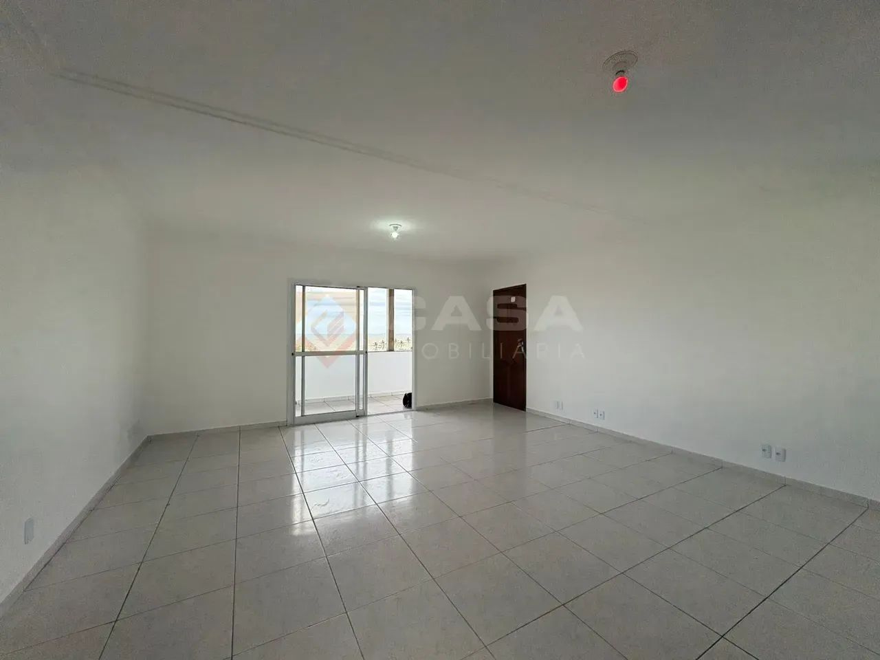 Casa no pavimento superior 3 quartos com suíte e vista para o mar - Foto 5