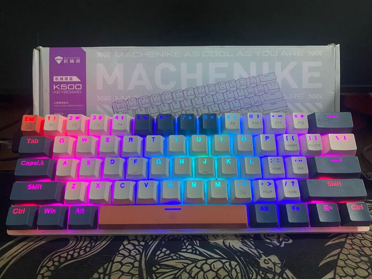 Teclado gamer mecânico 