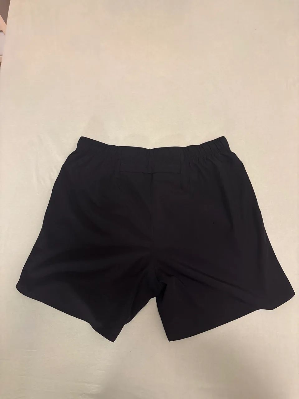 Bermuda Nike Running nunca usada  - Foto 2