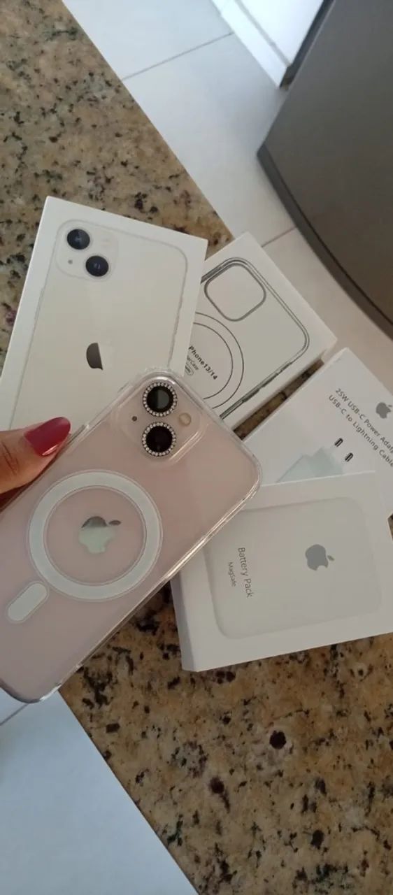 iPhone 13 