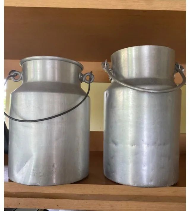 KIT DUAS LEITEIRAS ANTIGAS DECORAÇÃO