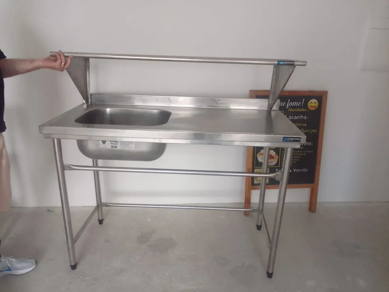 Mesa alumínio 