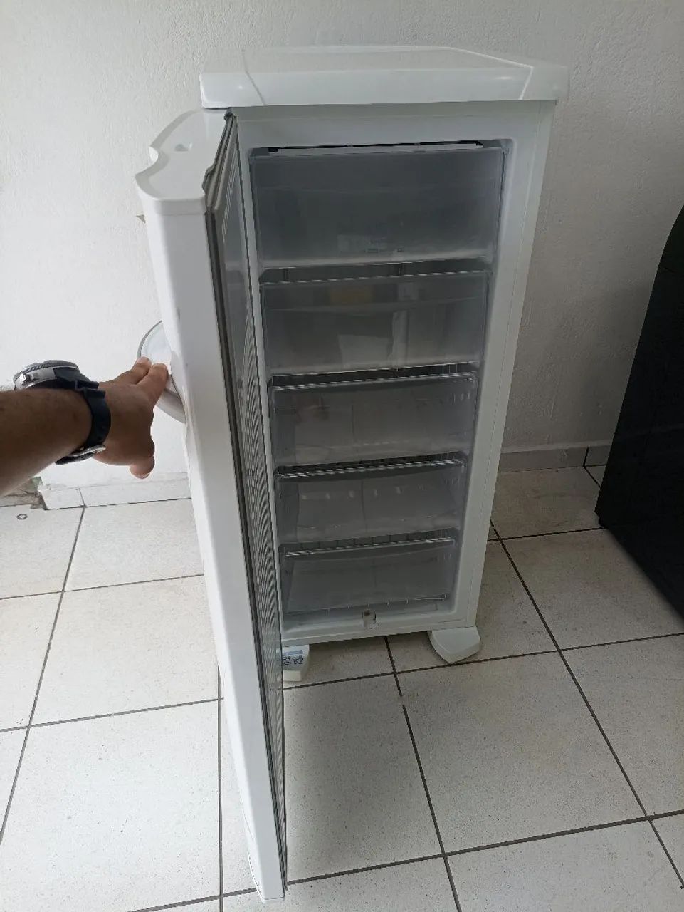 Freezer 220v 163 litros  - Foto 3