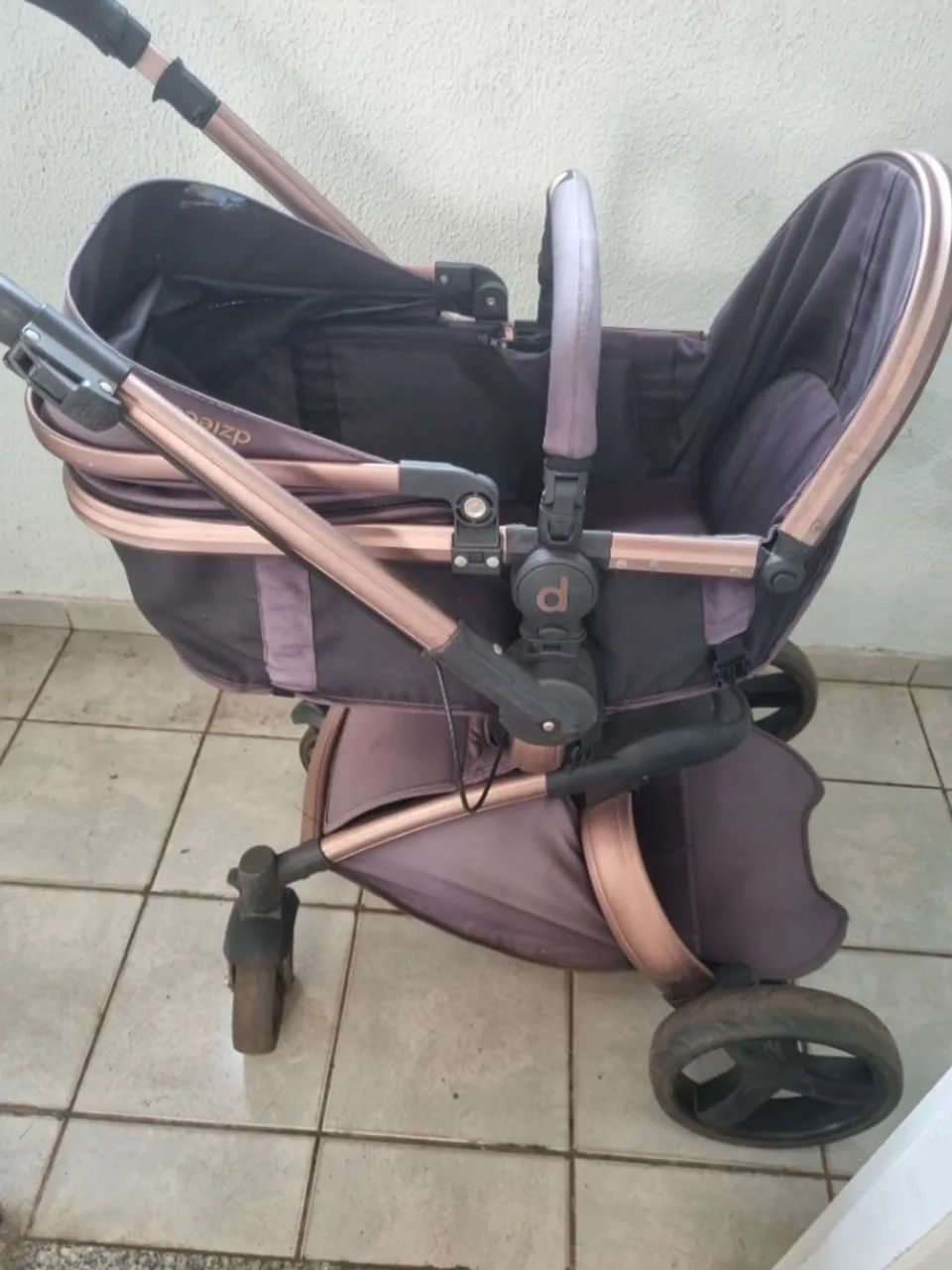 carrinho de bebê441091499313735681