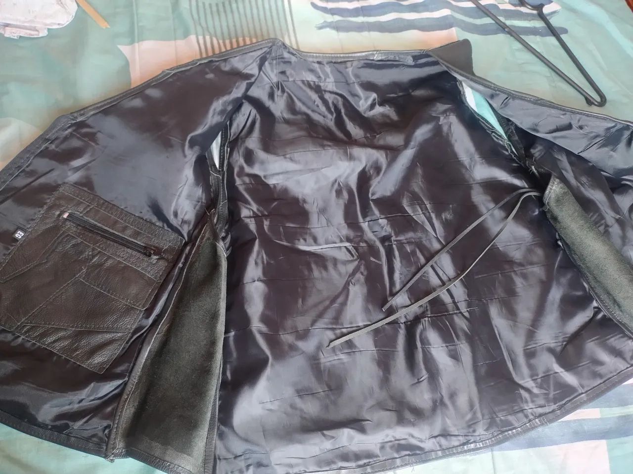 Colete de couro preto  - Foto 4