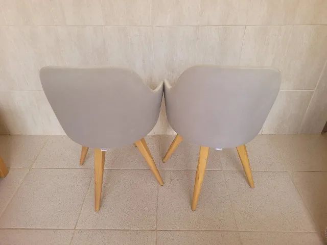 PAR DE CADEIRAS GIRATÓRIA KLOE - TOK&STOK - Foto 3