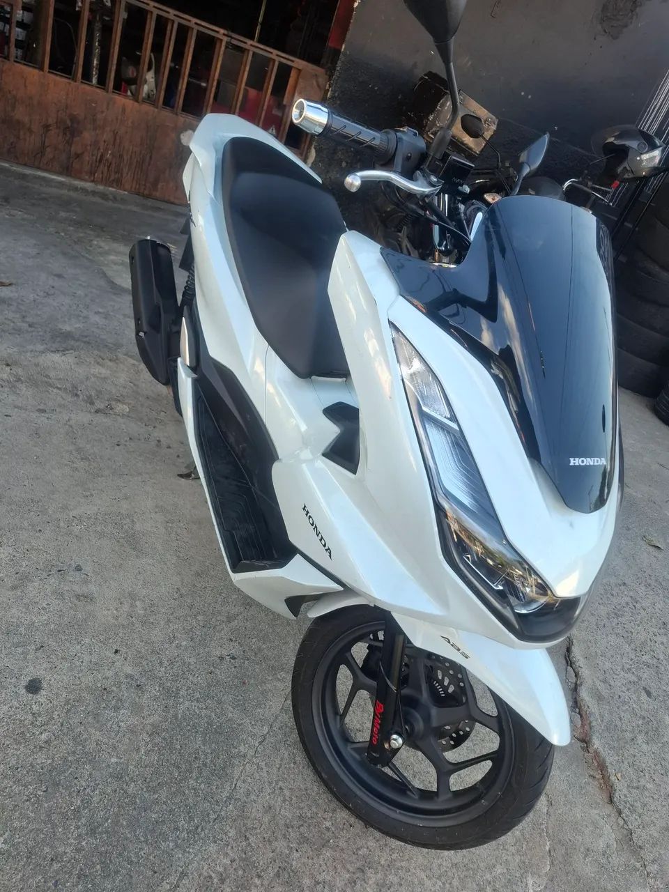 Pcx super conservada. Baixo km