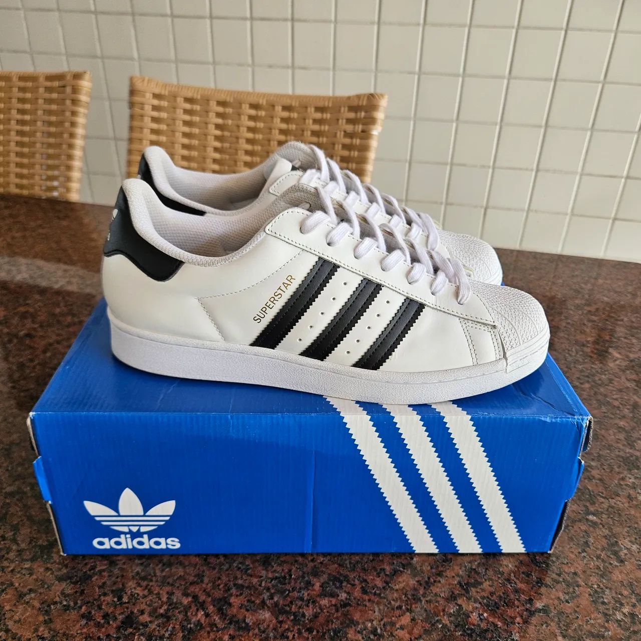 Adidas SUPERSTAR 42 Original - Foto 3