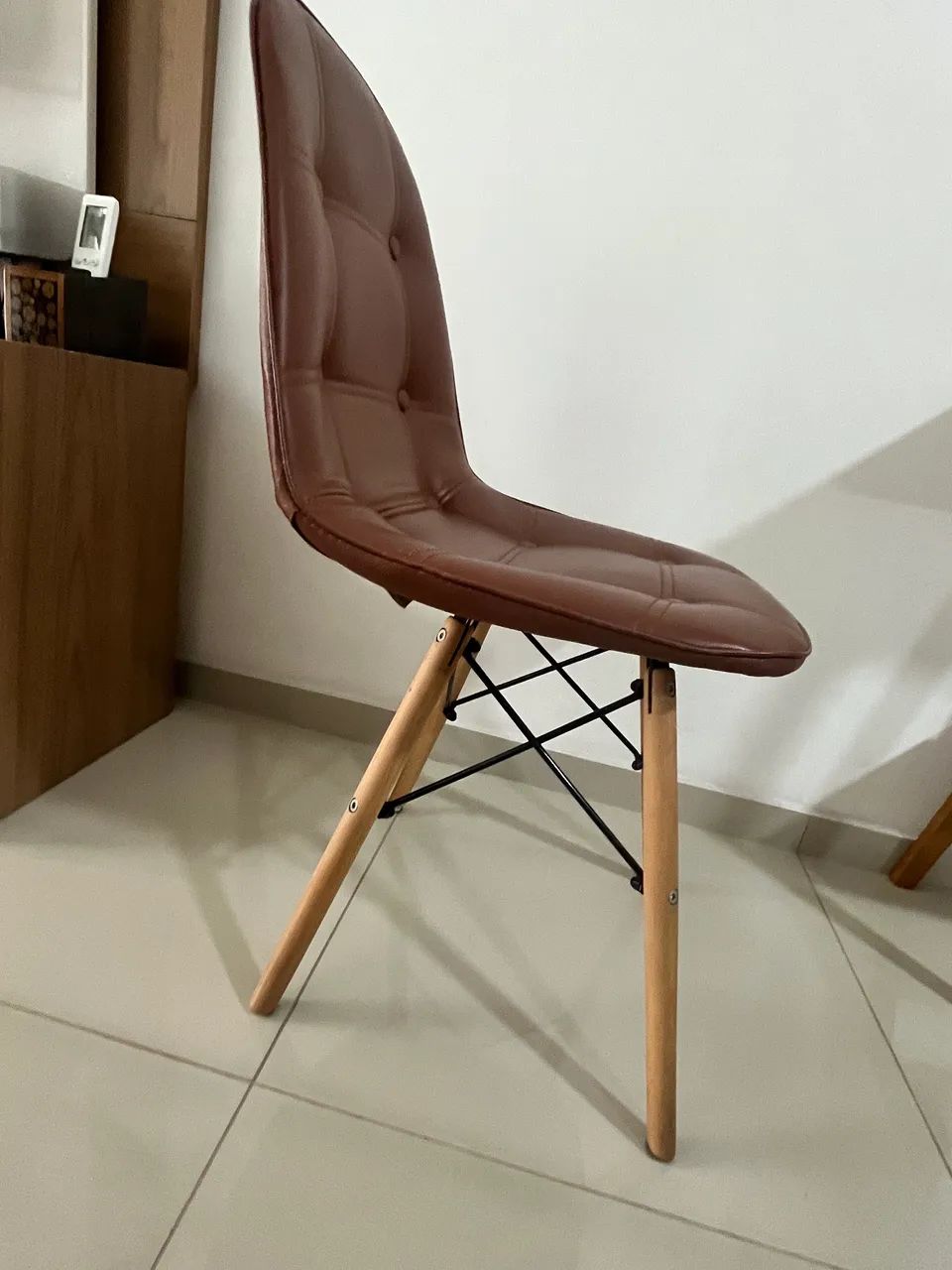 4 Cadeiras Eames Eiffel - Foto 2