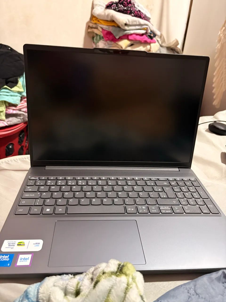 Notebook Lenovo IdeaPad Slim 3 - Foto 3