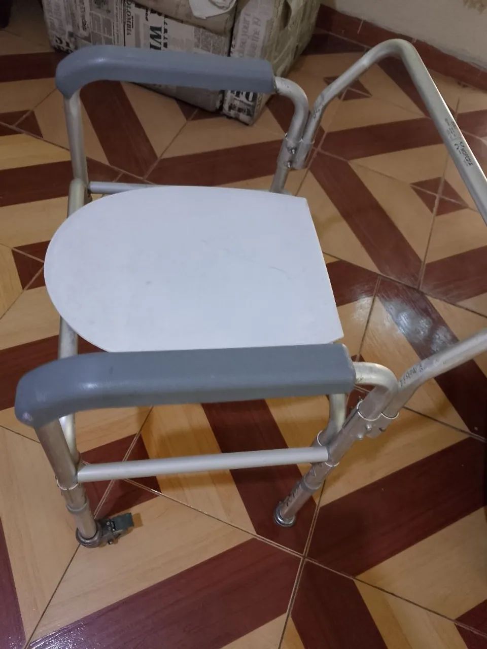 Cadeira de banho  - Foto 4