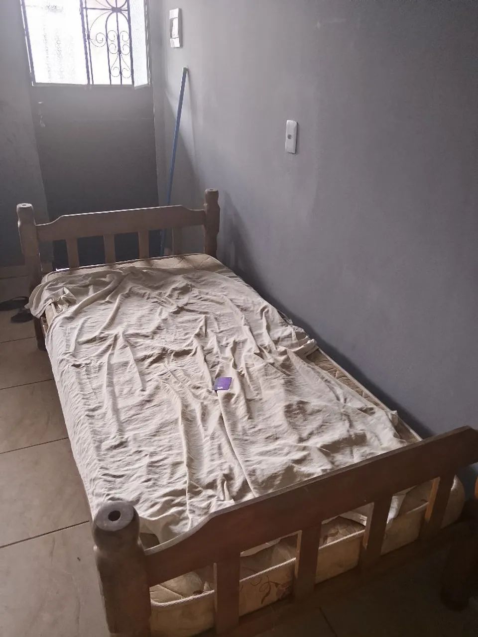 Cama de solteiro