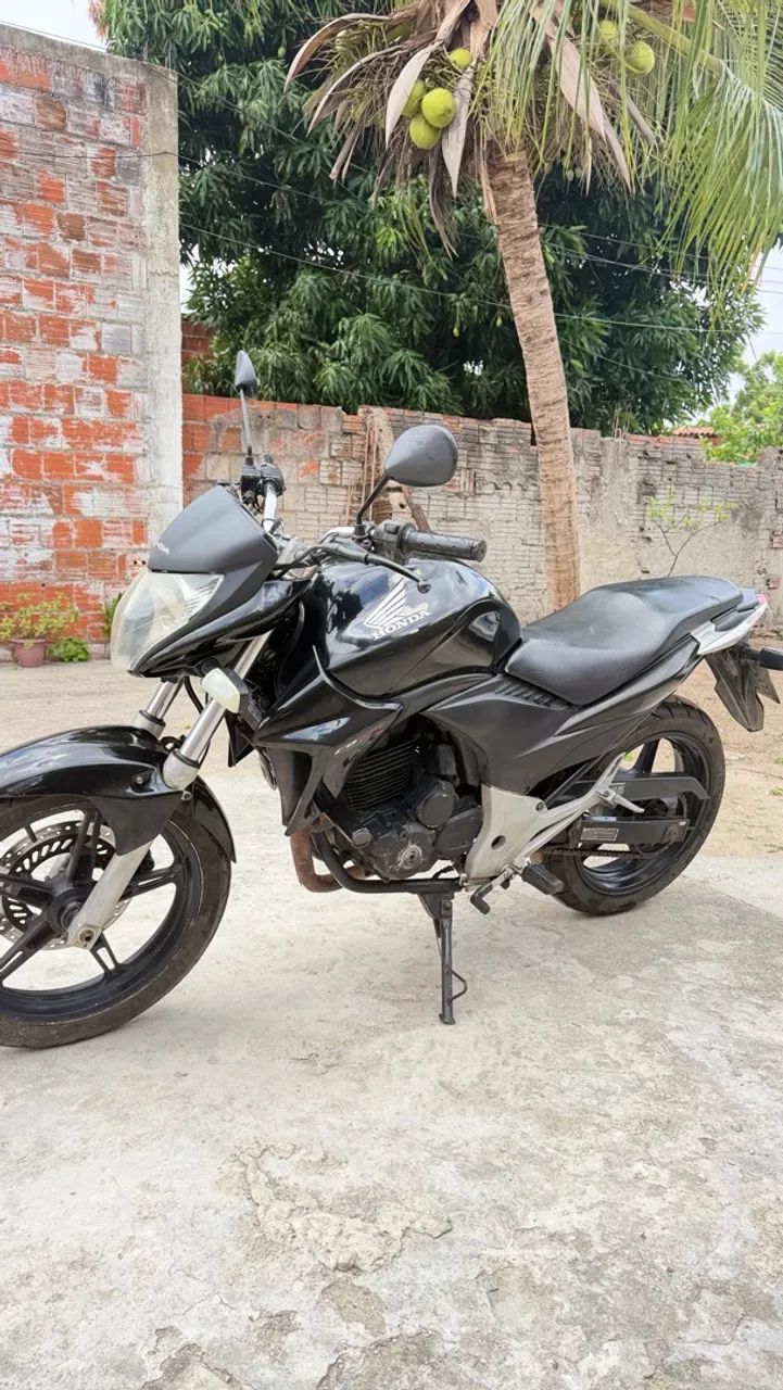 CB 300  MOTO EXTRA