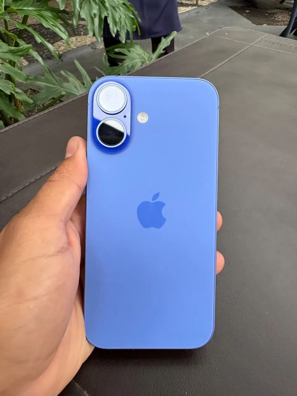 iPhone 16 128gb azul