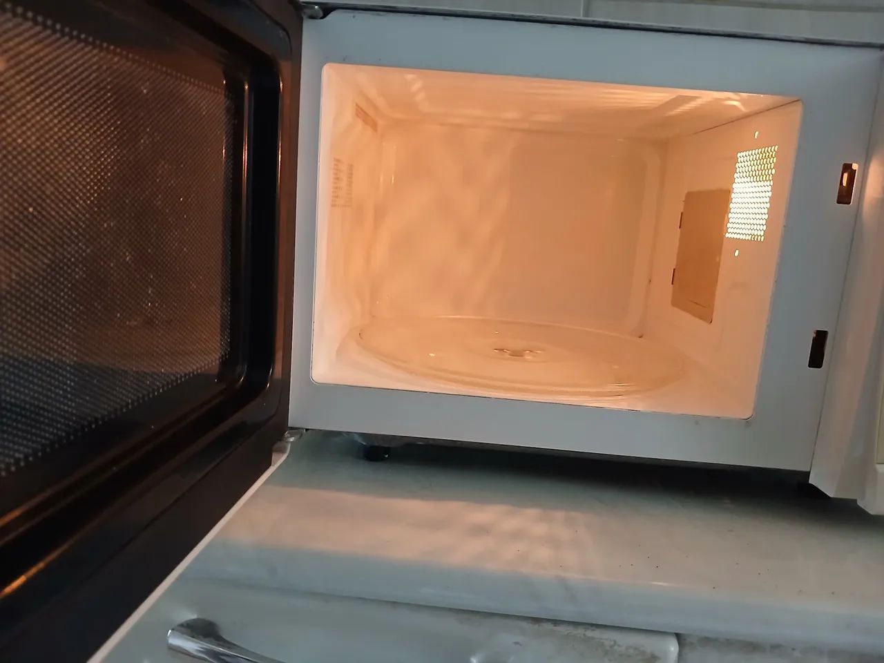 Microondas Electrolux  - Foto 2