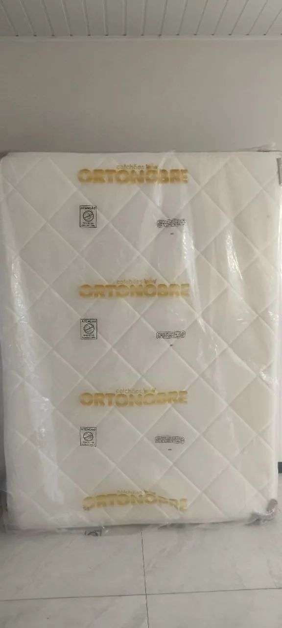 Cama box OrtoNobre com pilow top 